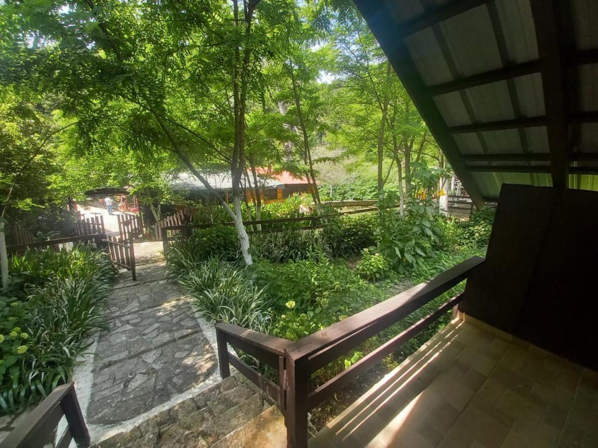 Villa Syri Kalter Sarande Luaran gambar